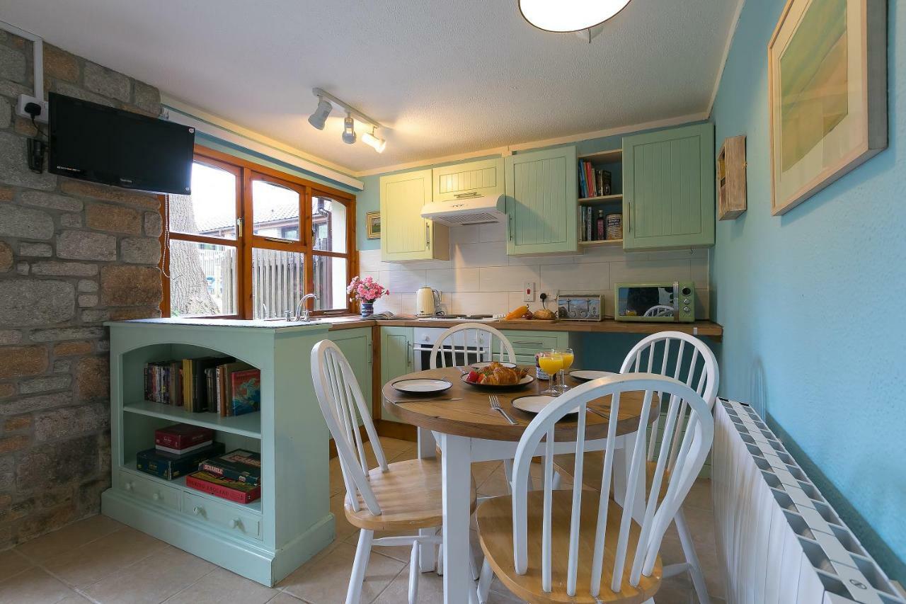 Cosy Woodland Home Uny Lelant Dış mekan fotoğraf